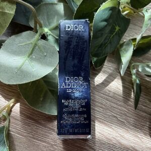 DIOR ADDICT LIP GLOW OIL 000-UNIVERSAL CLEAR NEW IN BOX